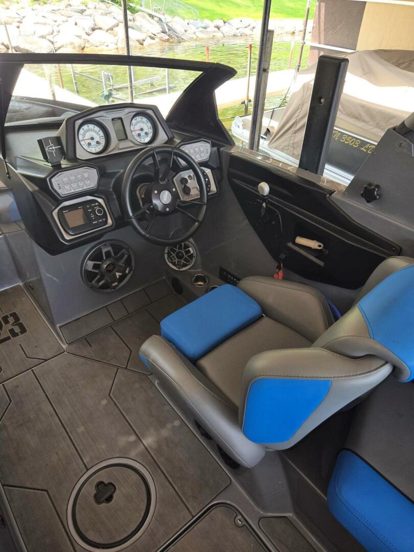 2020 Axis T23 - Image 9