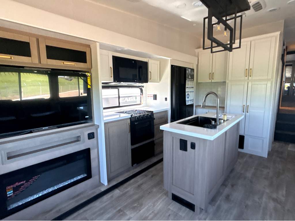 2026 JAYCO EAGLE 355MBQS - Image 17