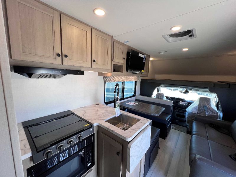 2026 Forest River Sunseeker LE 2950LE - Image 14