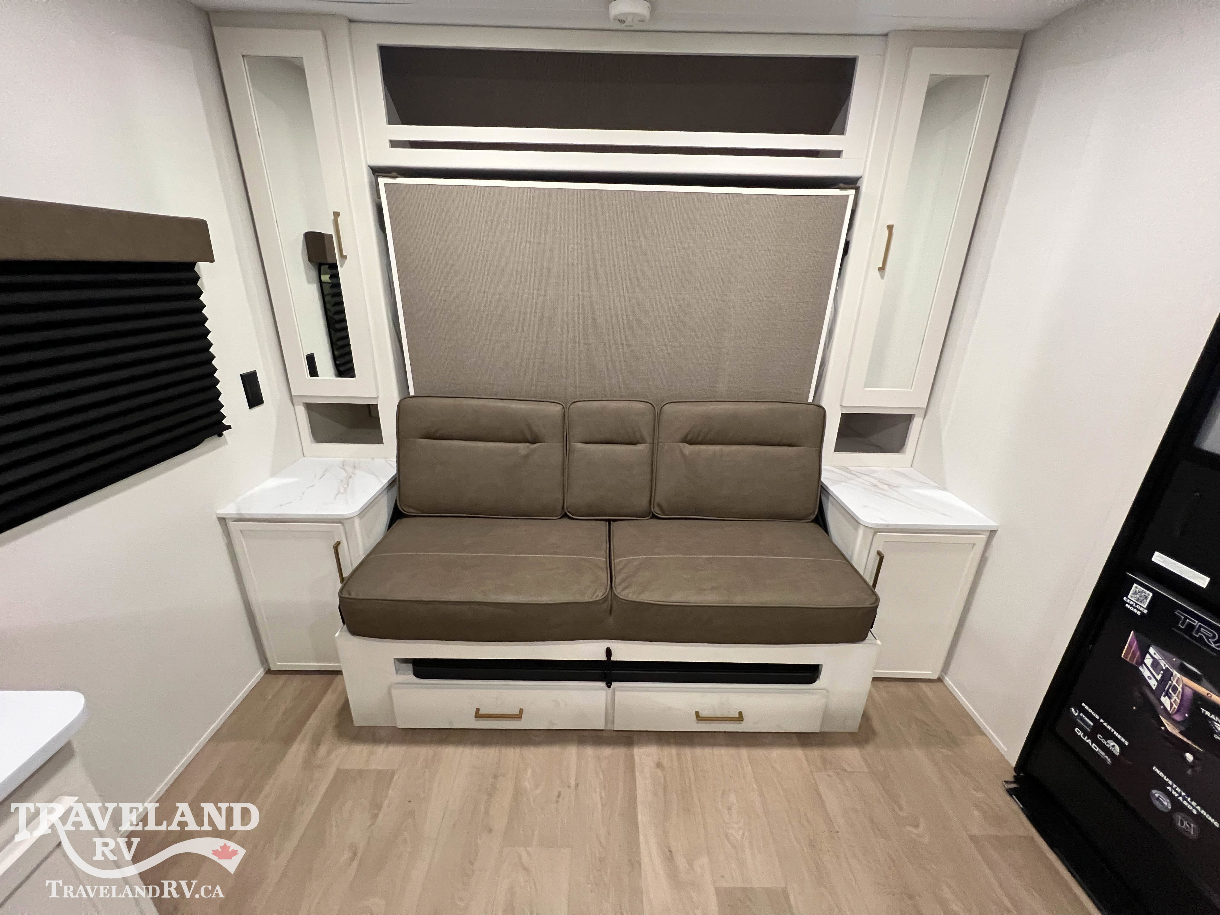 2026 Grand Design Transcend ONE 151RB - Image 10