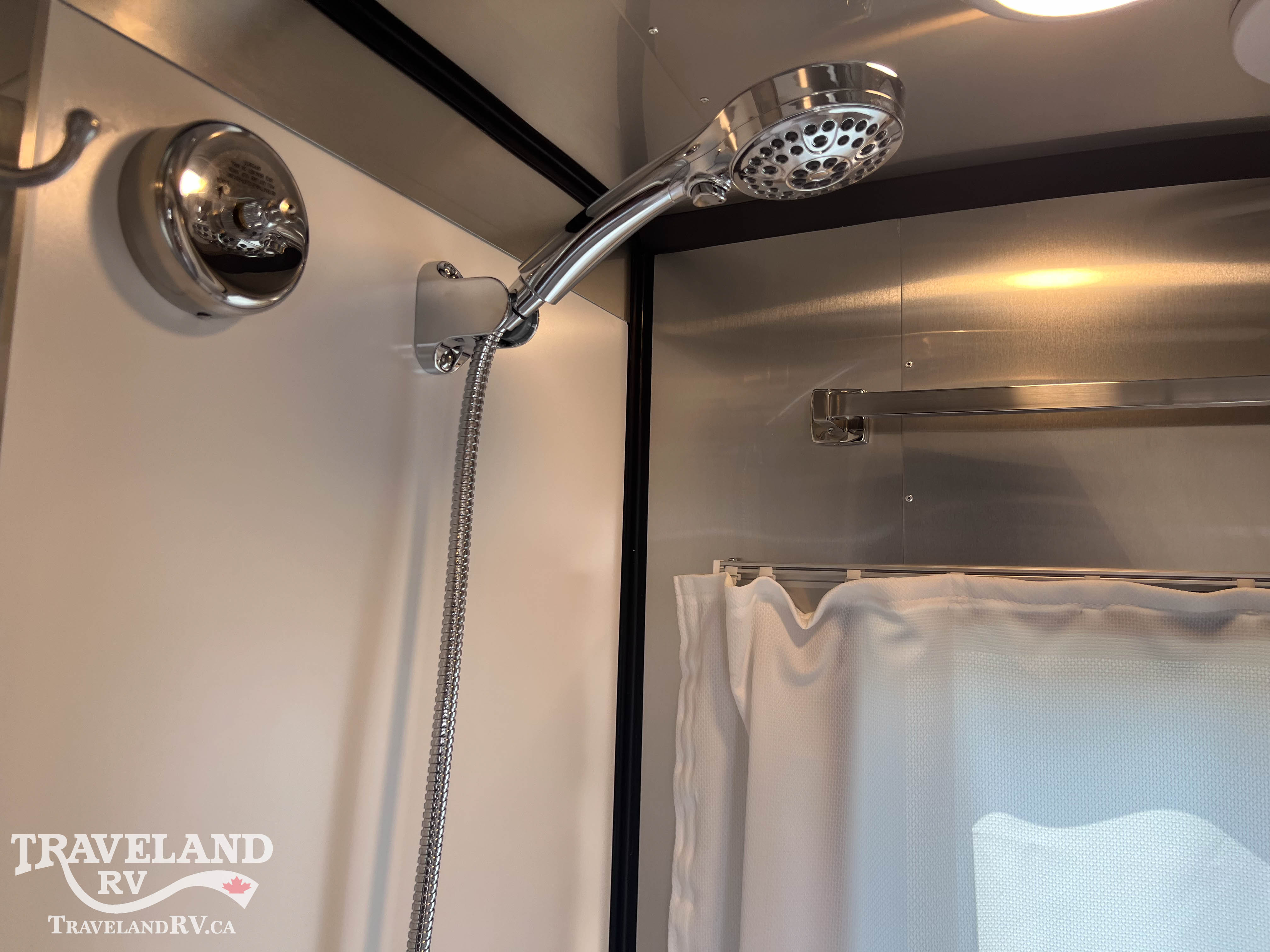 2027 AIRSTREAM 20XE BASECAMP - Image 28