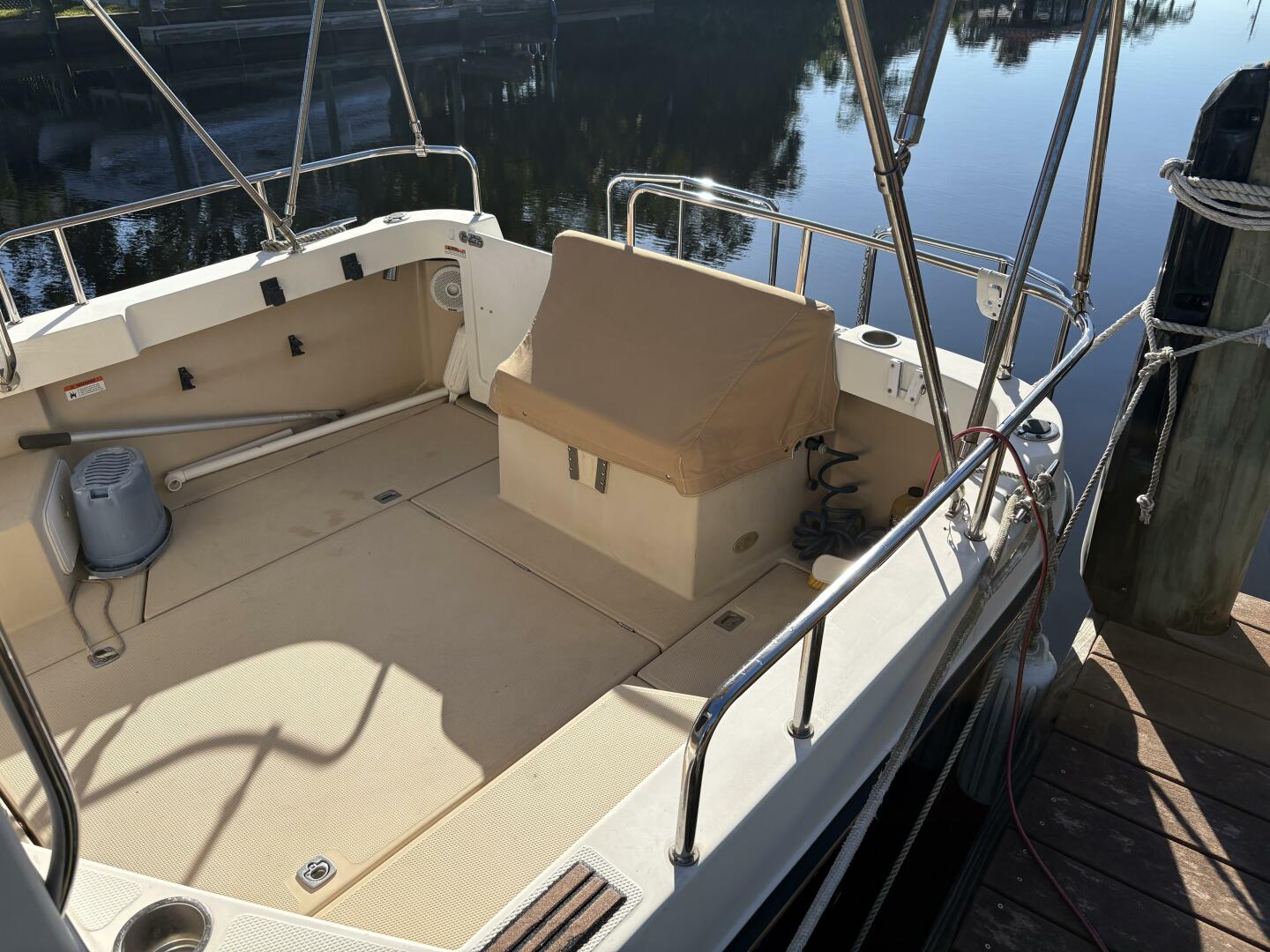 2014 Ranger Tugs R-27 - Image 7