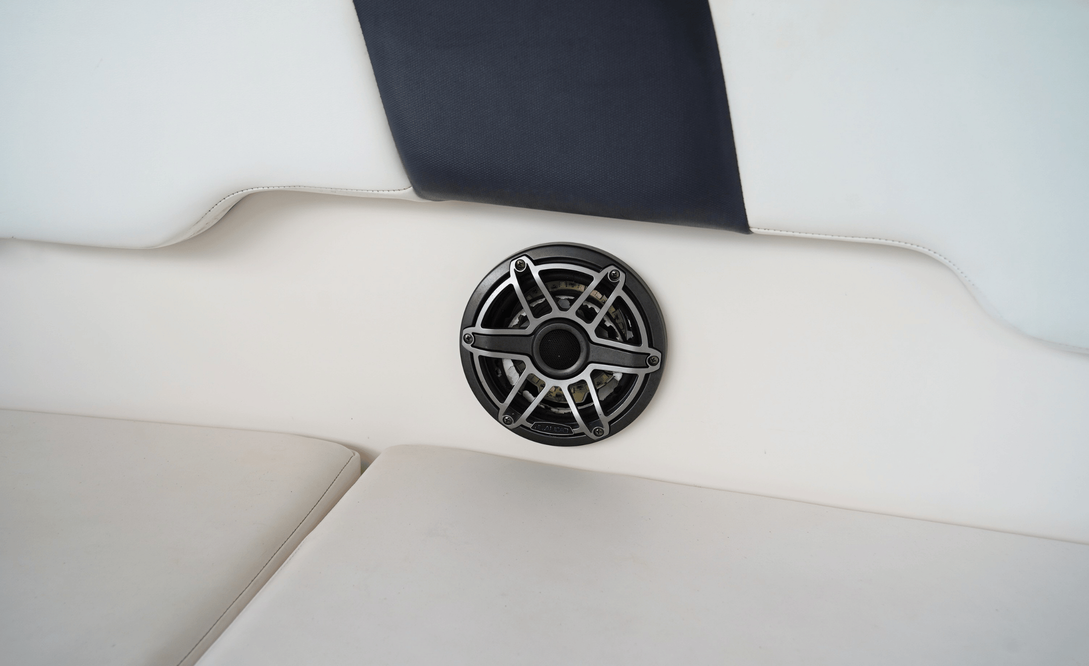 2020 ROBALO 302 - Image 49