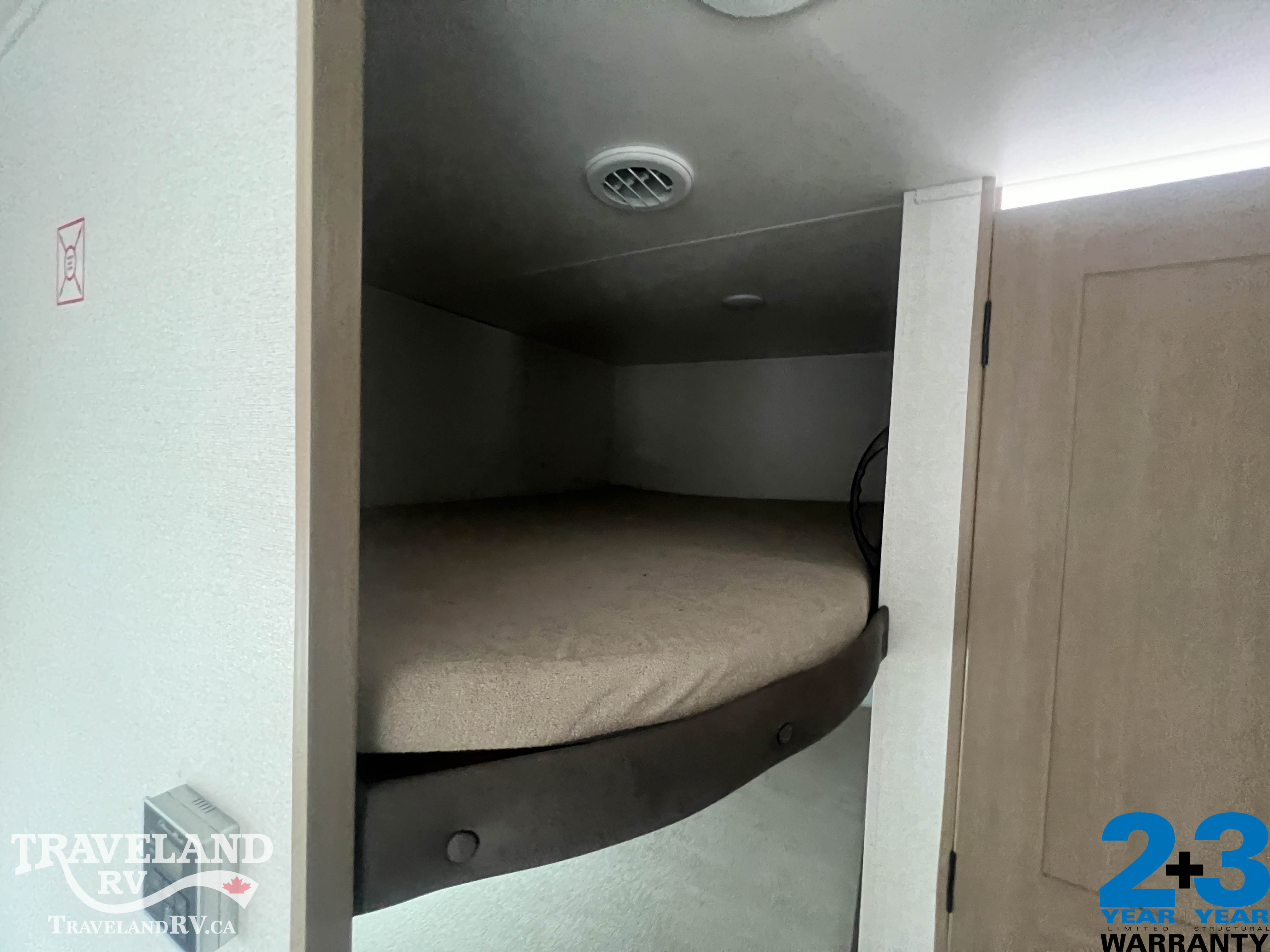2027 Jayco Jay Flight SLX 260BHW - Image 25