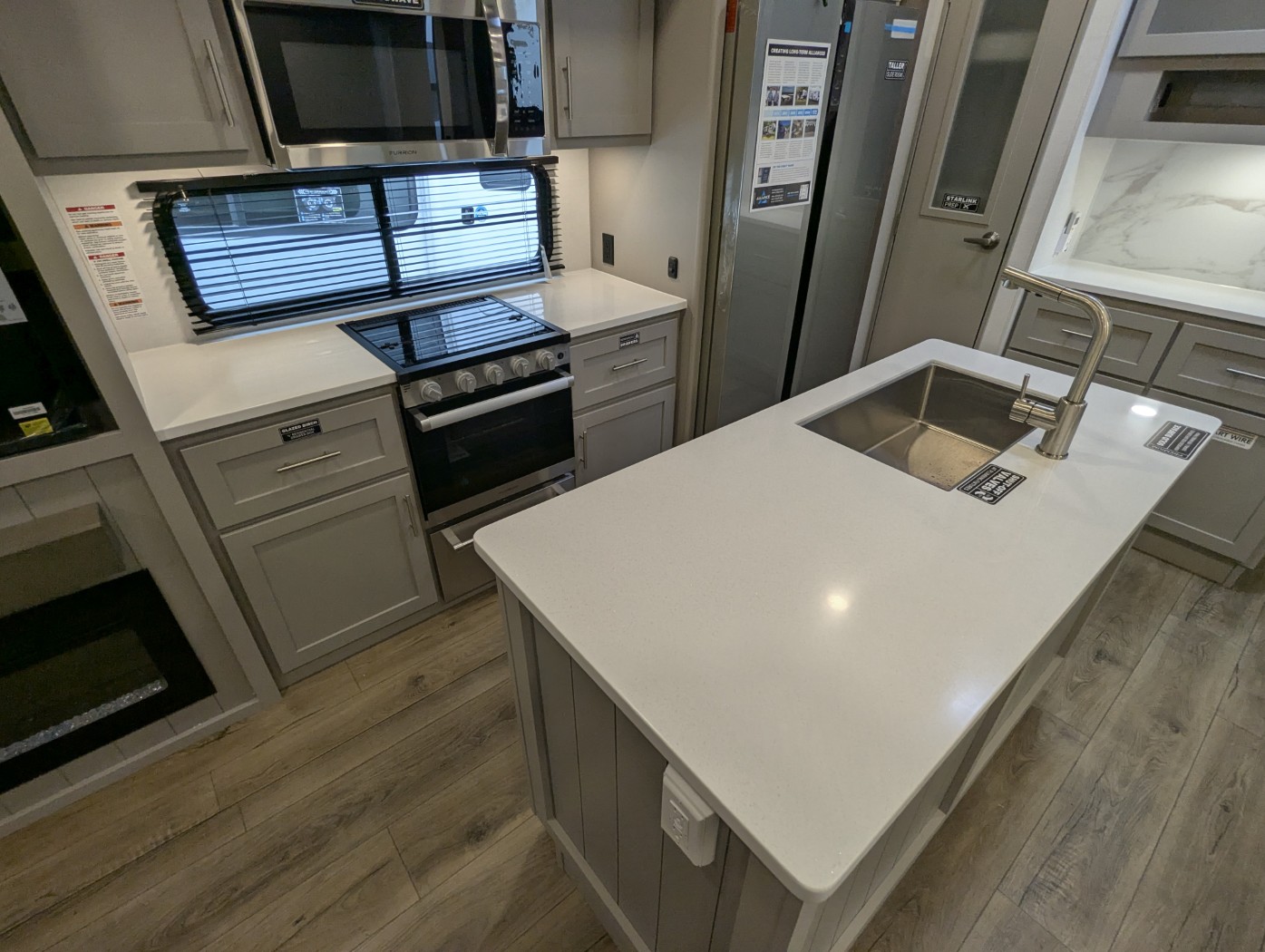 2026 Alliance RV Avenue 32RLS - Image 25