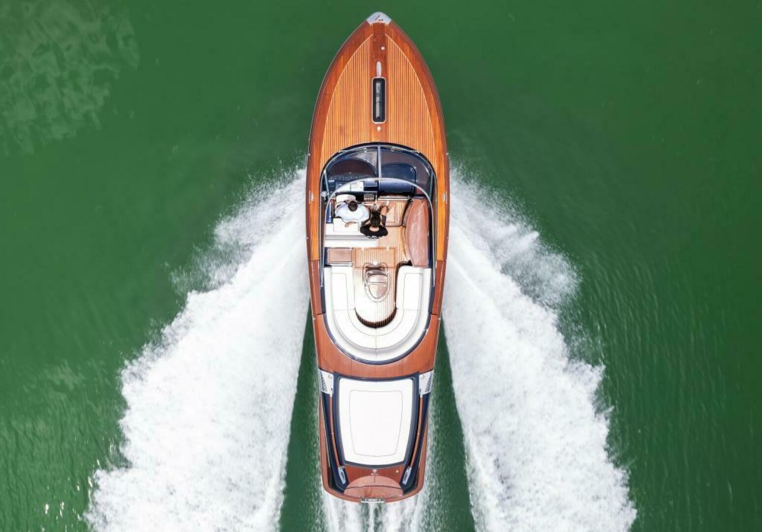 2020 Riva - Image 4