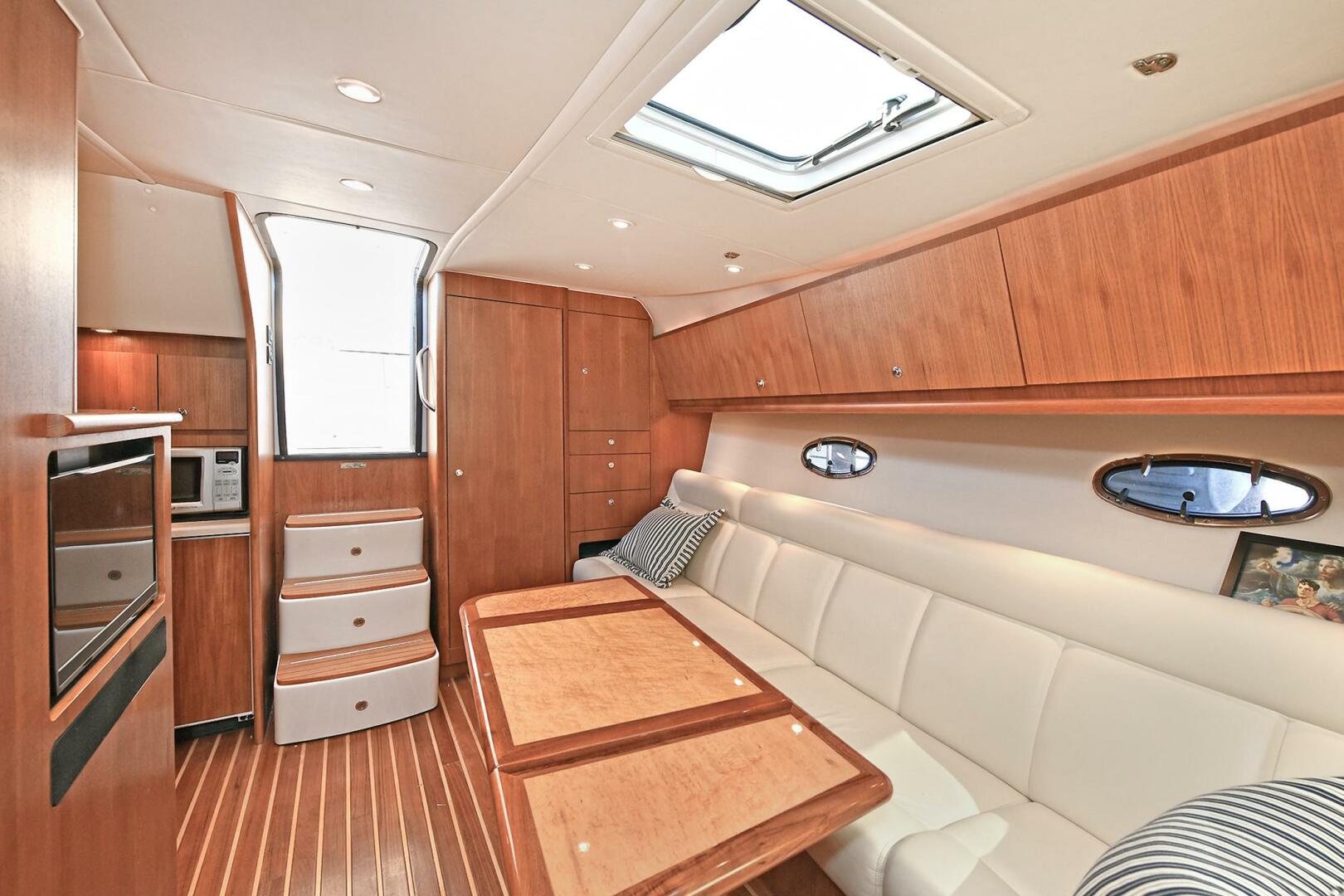 2008 Tiara Yachts 4200 Open - Image 30