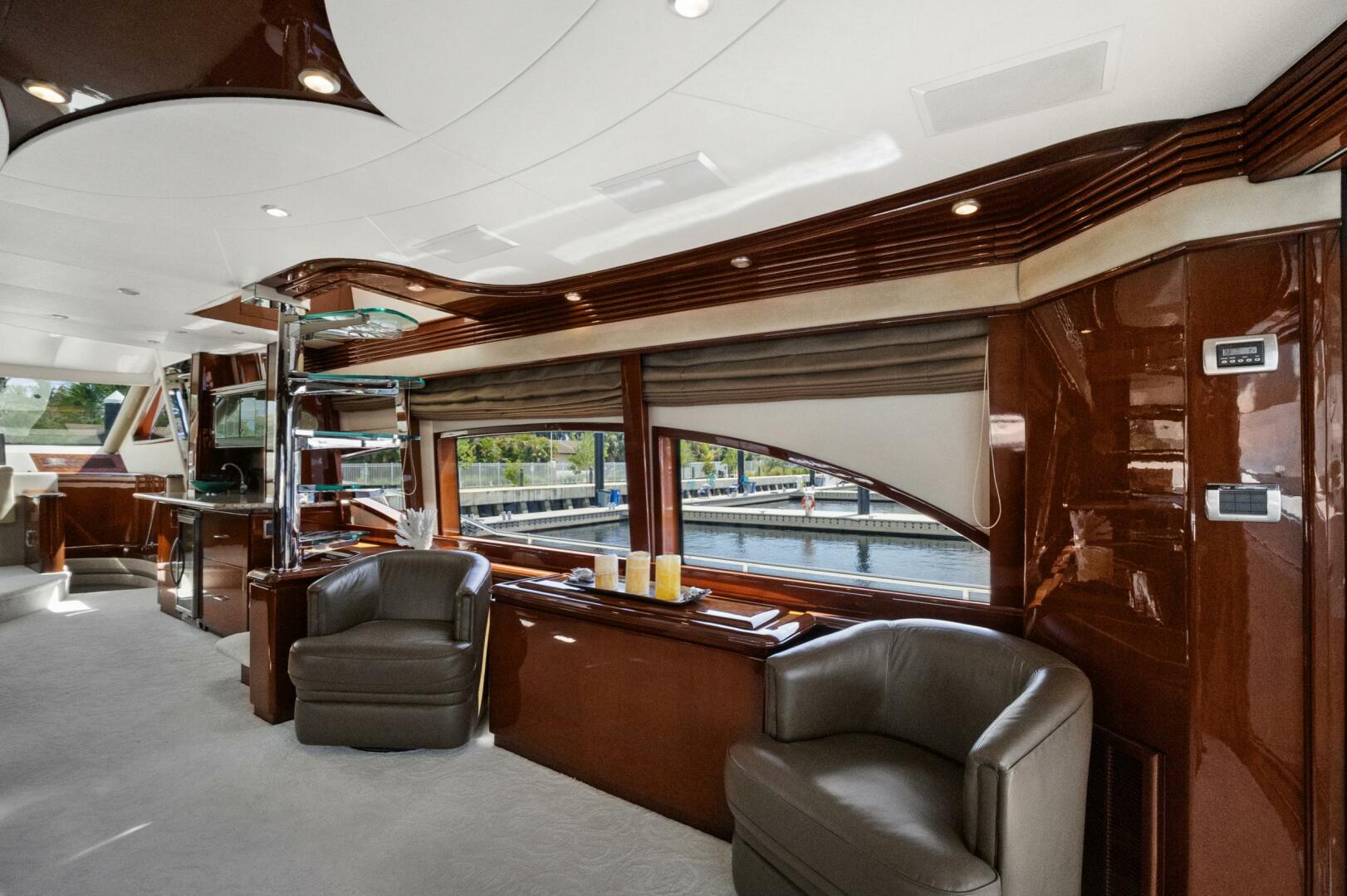 2008 Marquis 690 - Image 10