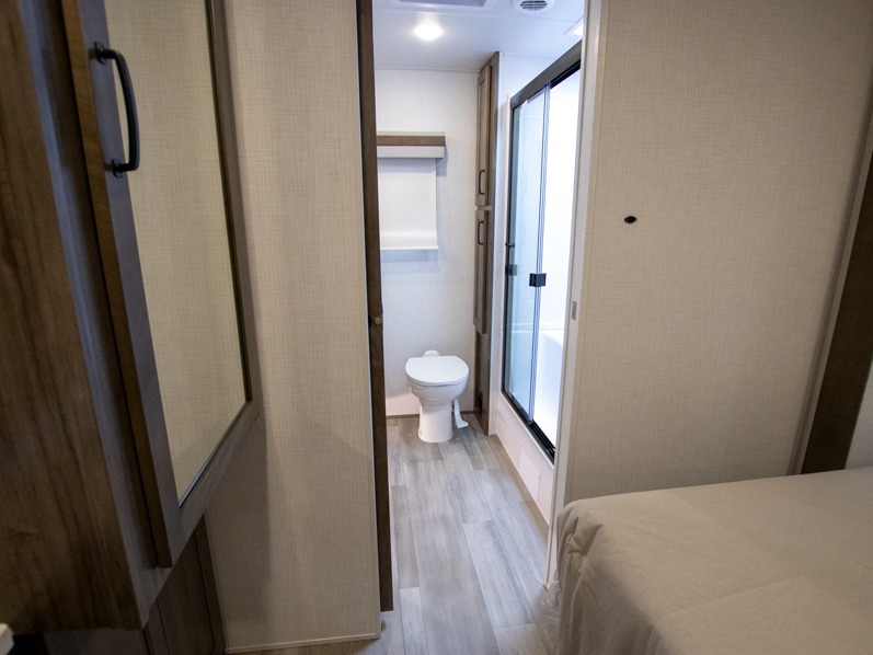 2024 Forest River Rockwood Signature Ultra Lite 8263MBR - Image 12