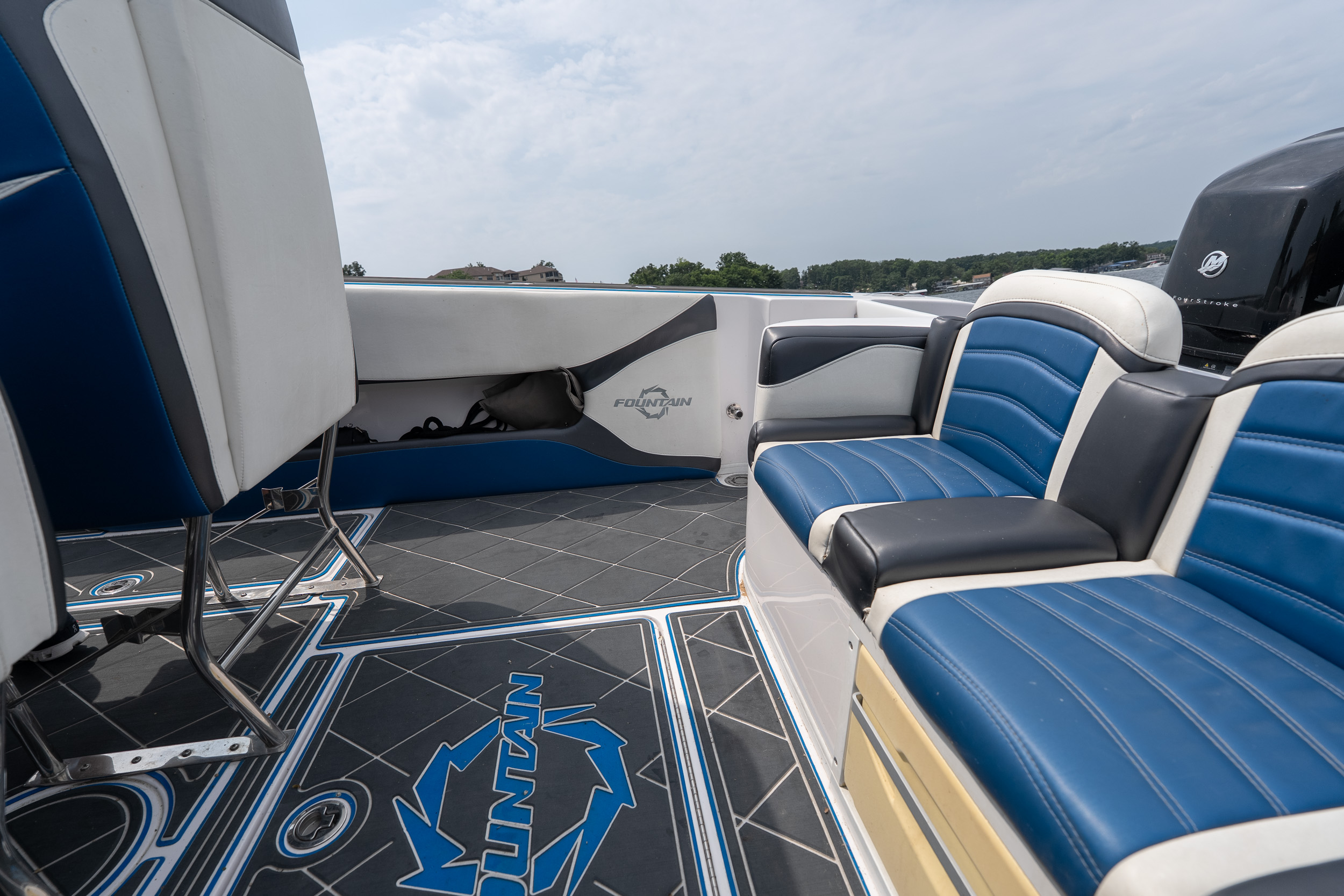 2018 Fountain 38 CC - Image 27