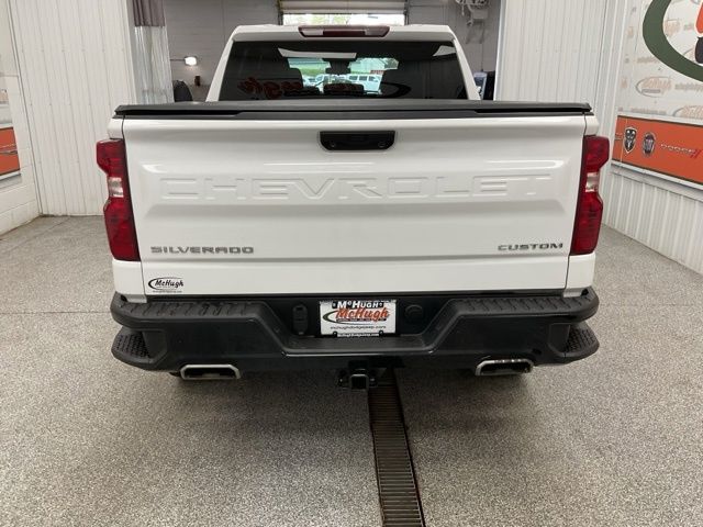 2022 Chevrolet Silverado 1500 Crew Cab Custom Trail Boss 4WD - Image 5