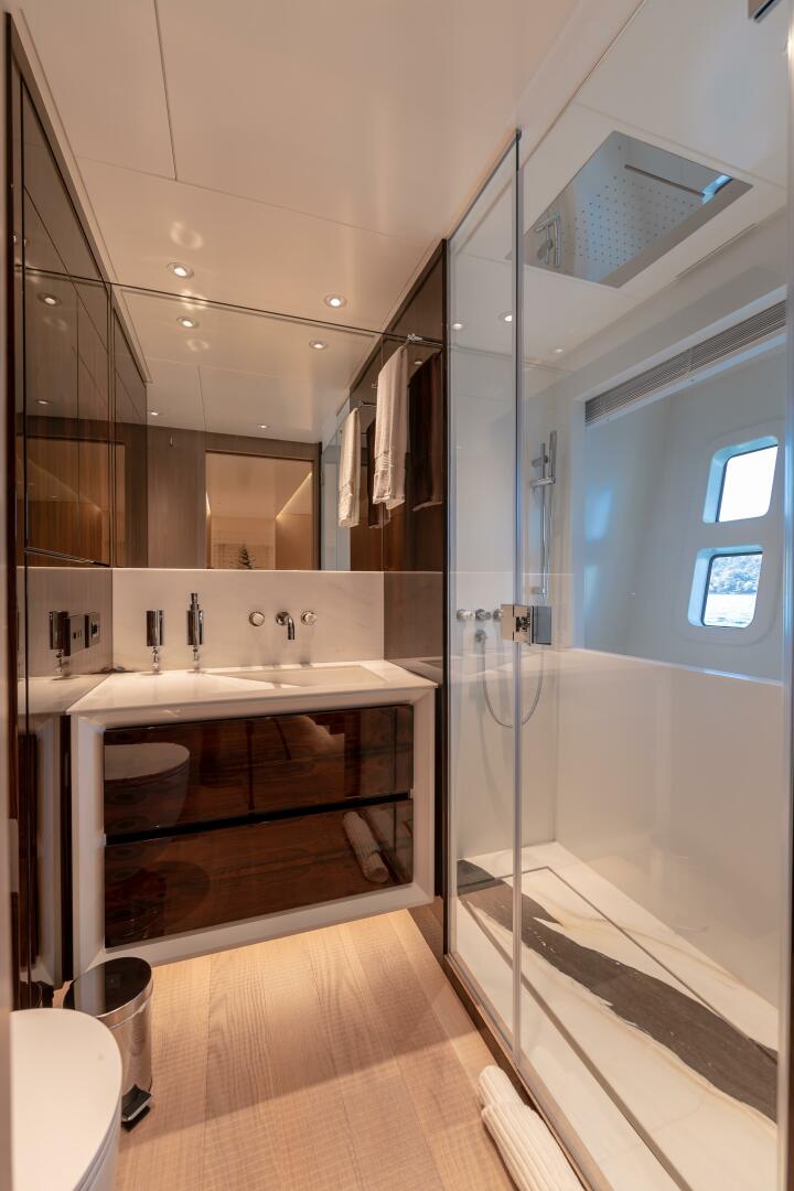 2023 Canados Expedition Yacht - Image 24