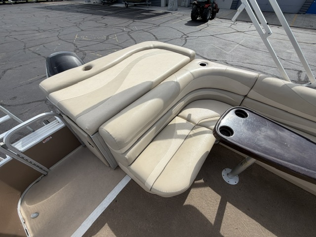 2012 BENNINGTON 2274GL - Image 12