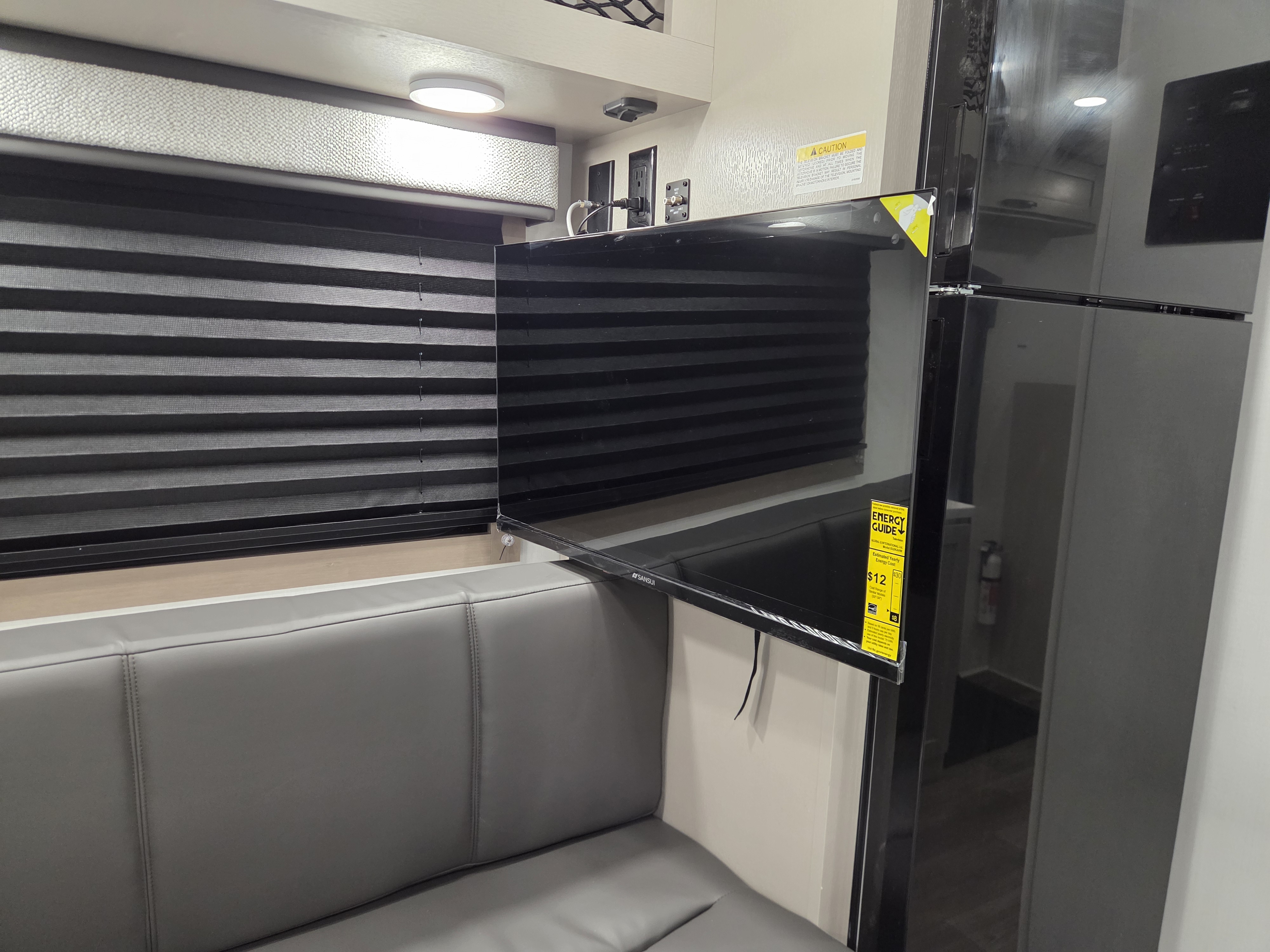 2027 Jayco Redhawk SE 20LF - Image 10