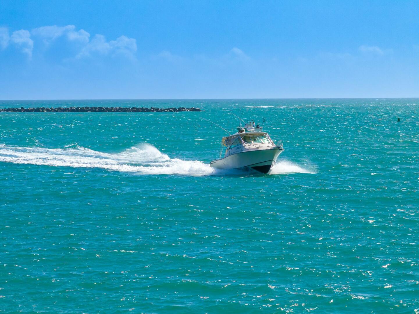 2007 Grady-White Express 360 - Image 17