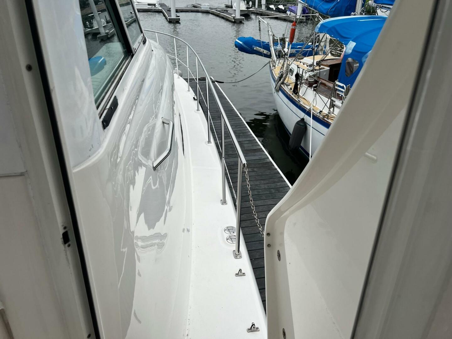 2006 Sea Ray 40 MY - Image 11