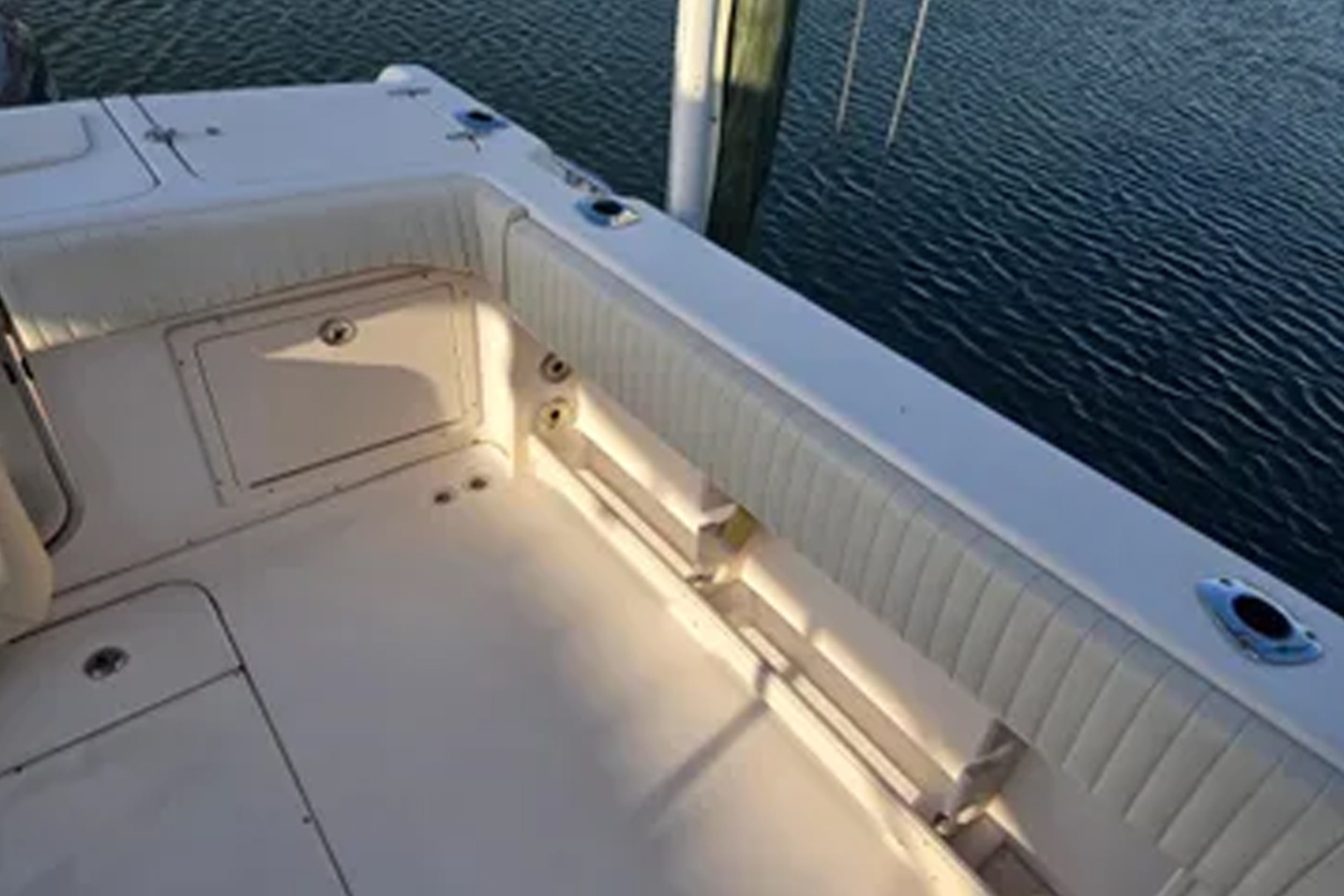 2004 Grady-White Express 330 - Image 41