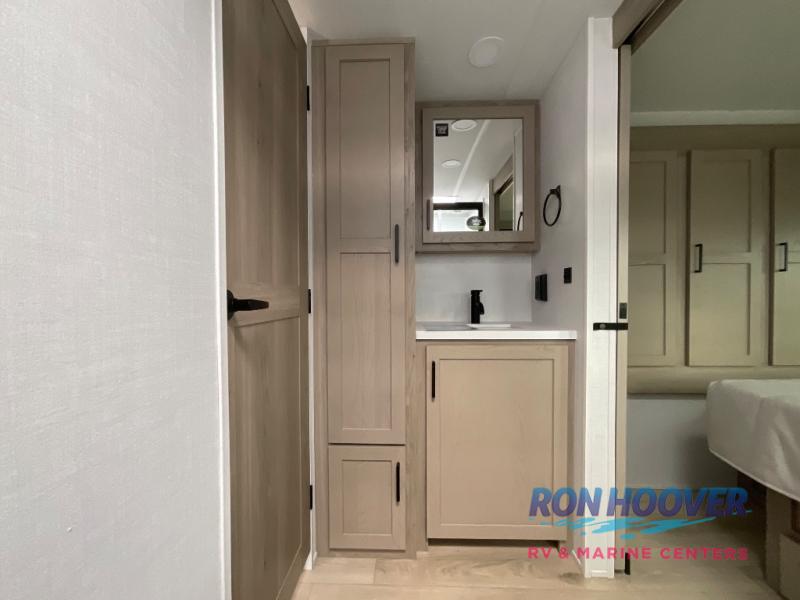 2026 FOREST RIVER 2515S - Image 24