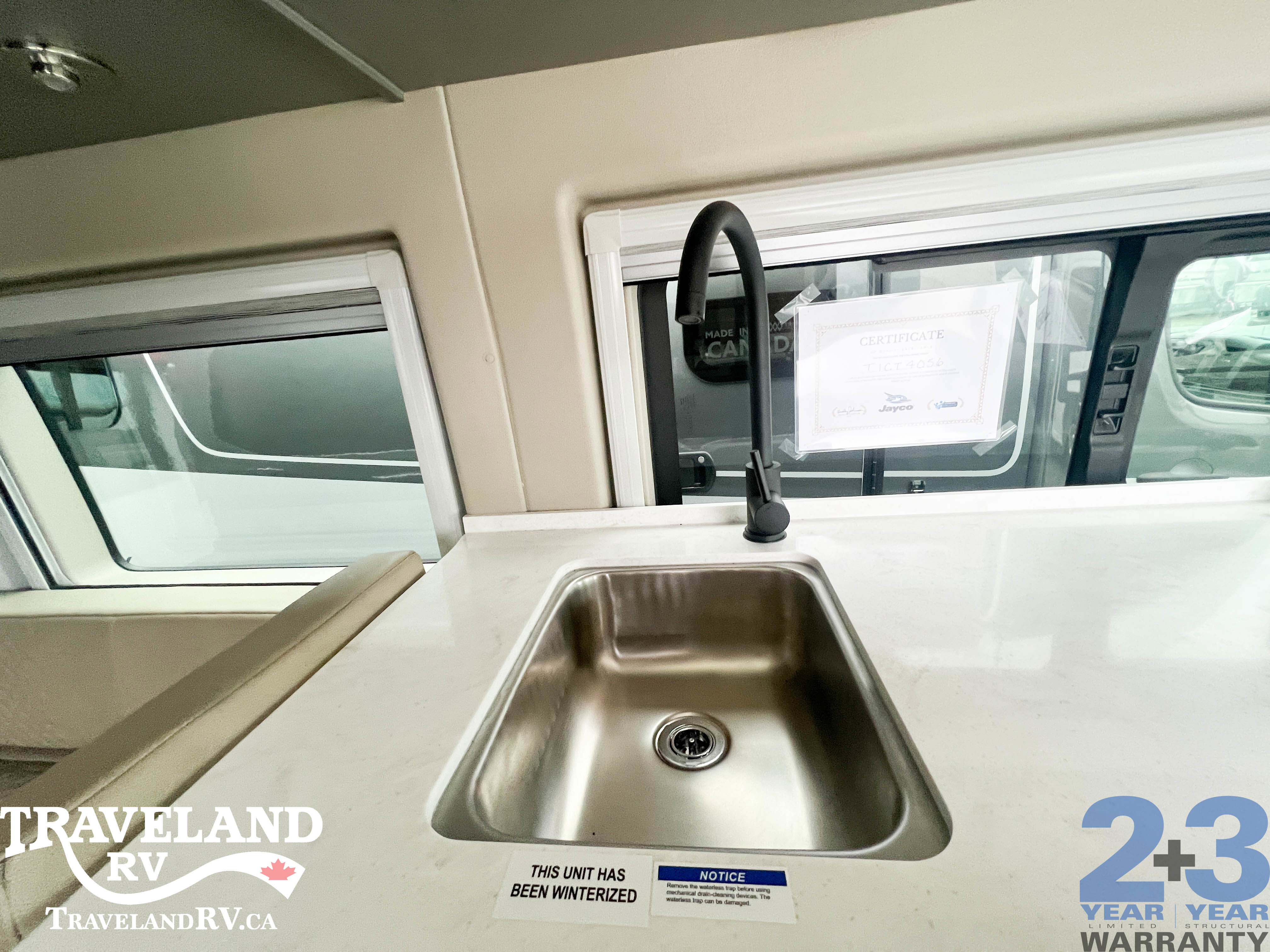 2026 JAYCO SOLSTICE 21T AWD - Image 9