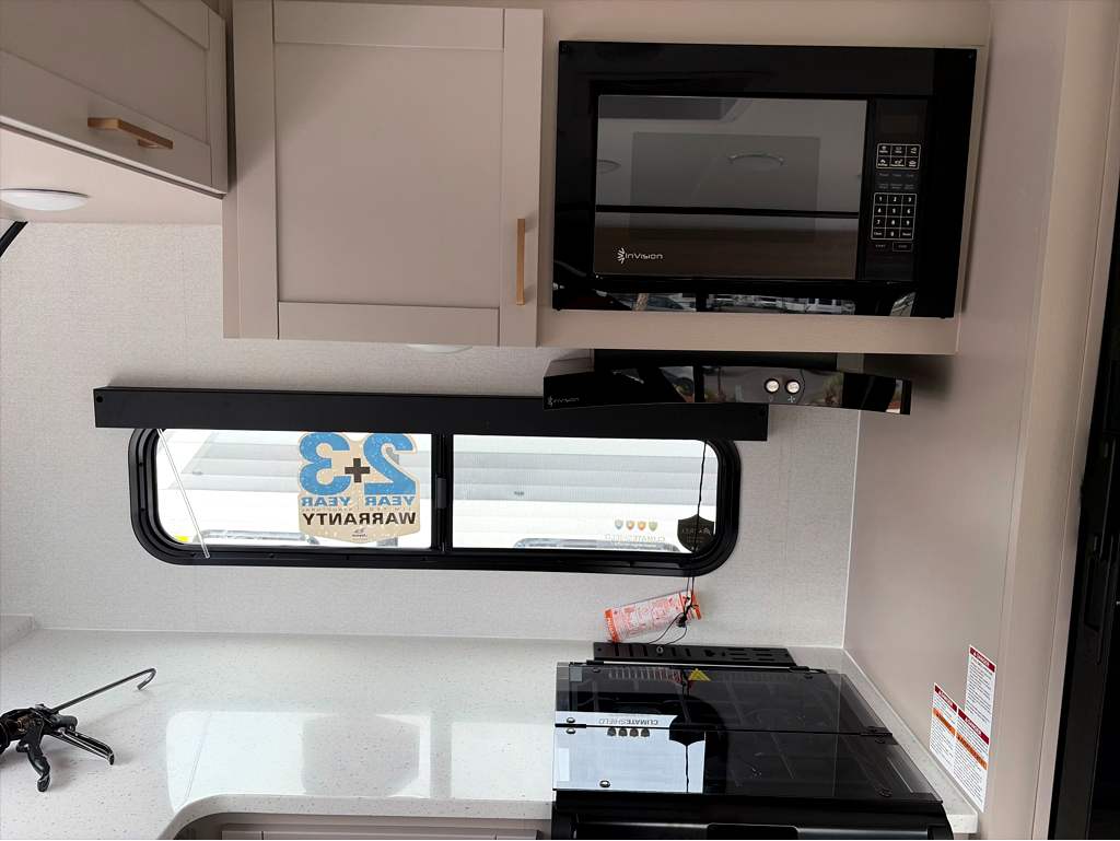 2027 JAYCO JAY FEATHER 26FK - Image 12