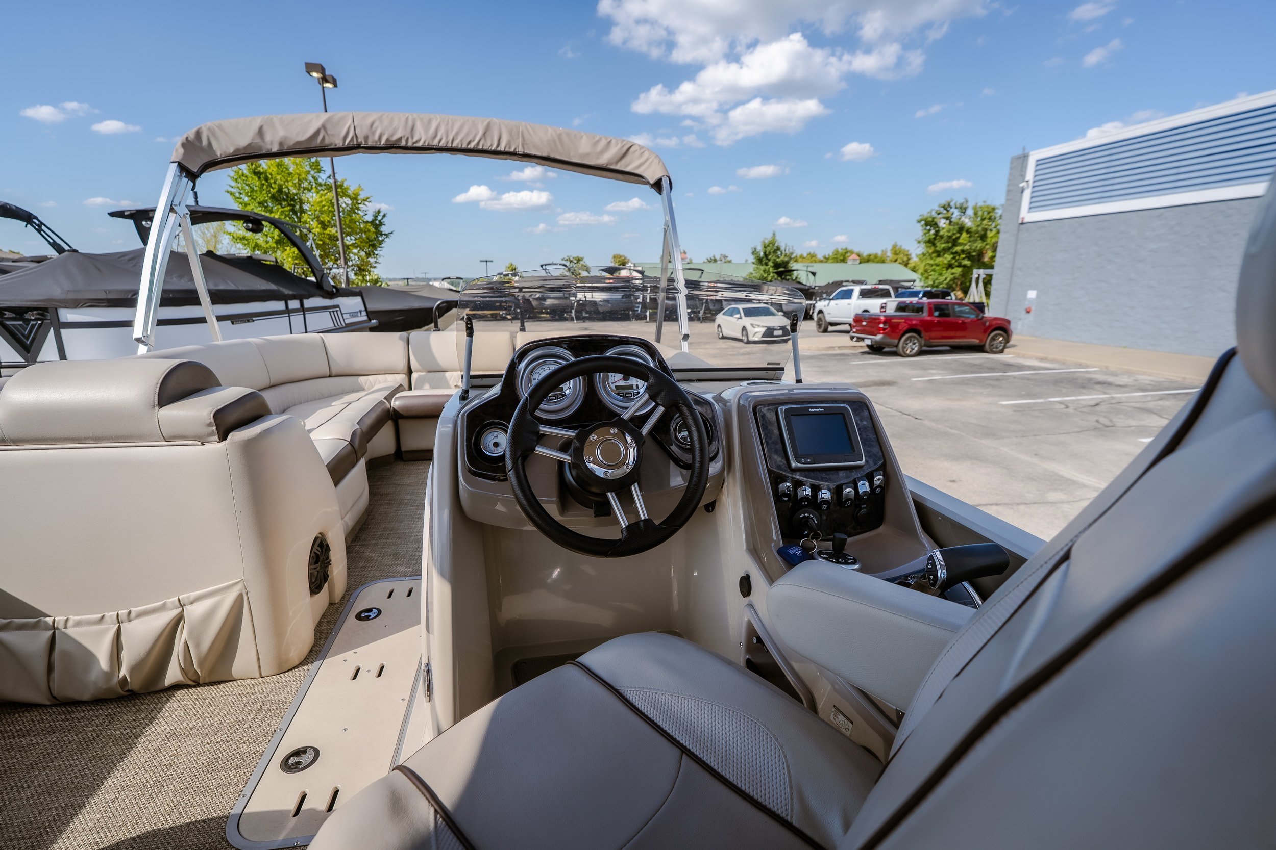 2017 Princecraft 25 XT  - Image 28