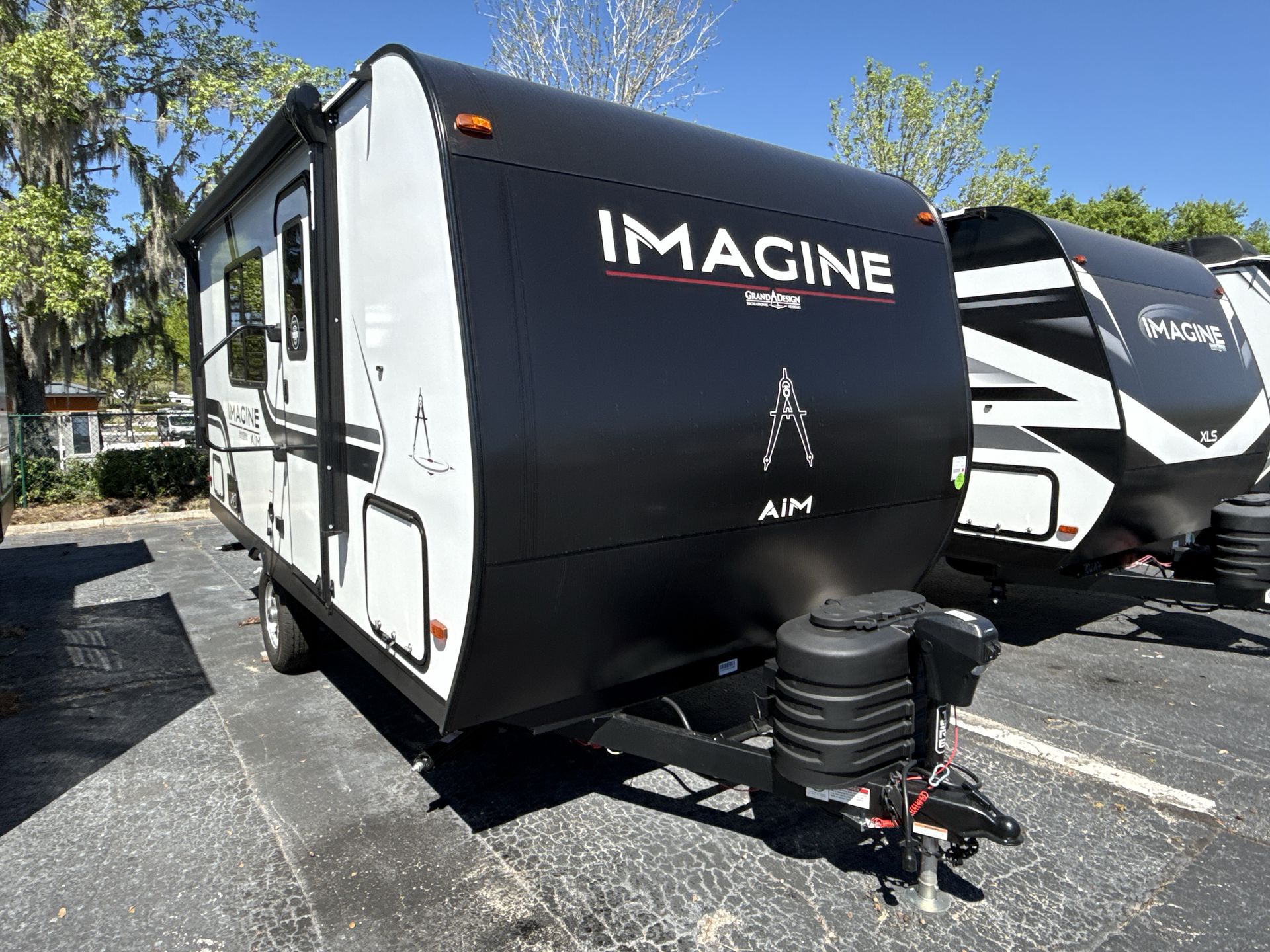 2025 Grand Design Imagine AIM