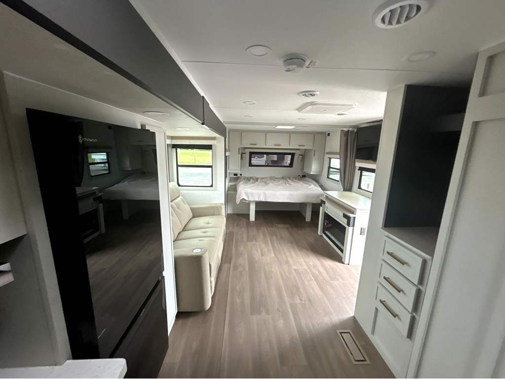 2027 VENTURE RV STRATUS 231VRK - Image 29