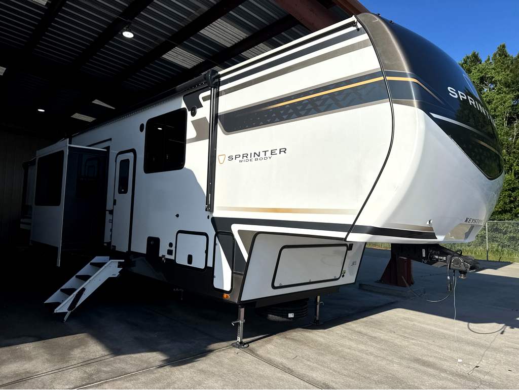 2026 Keystone SPRINTER 3800FLB - Image 1