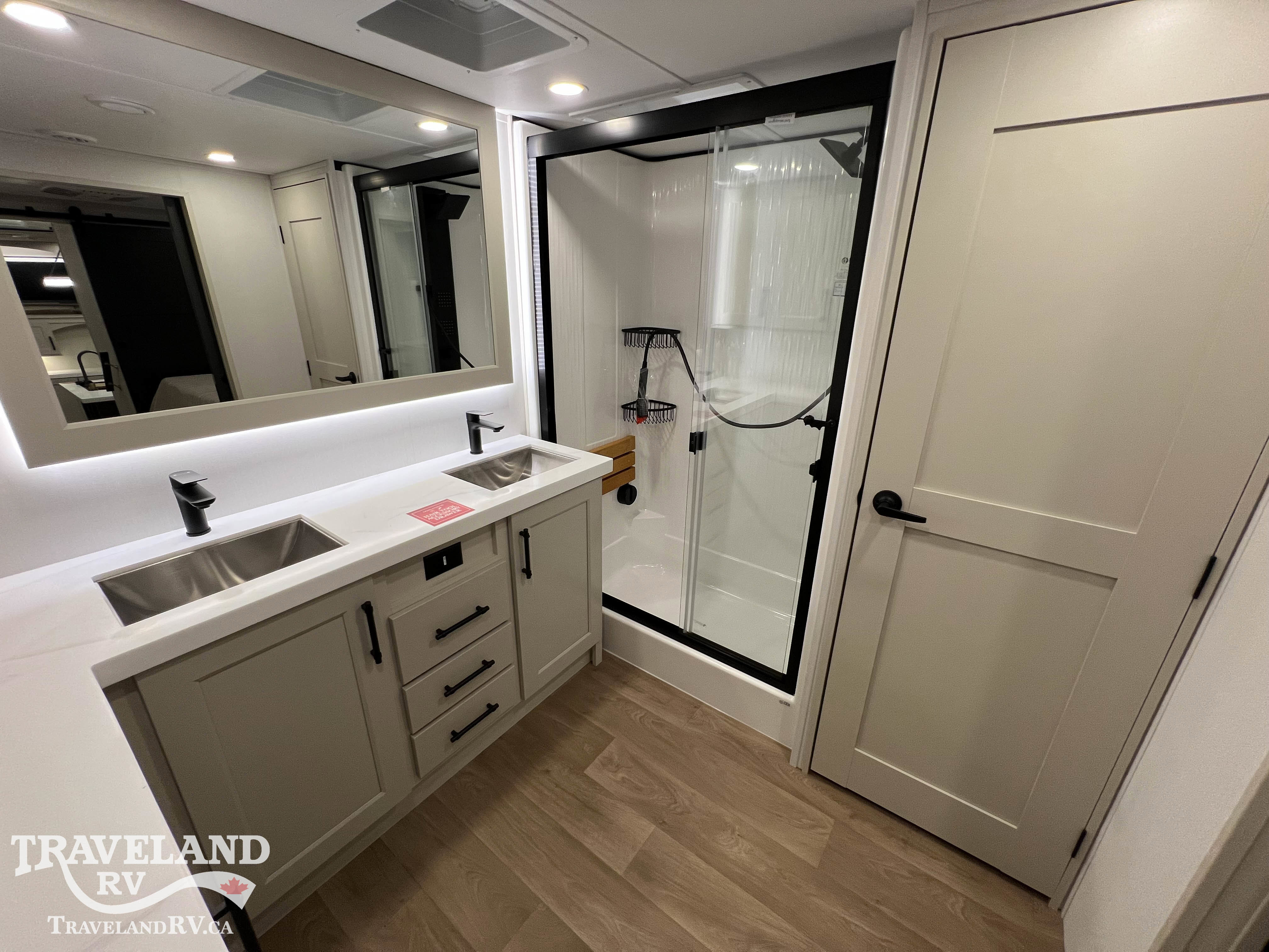 2026 Grand Design Solitude 380FL - Image 48