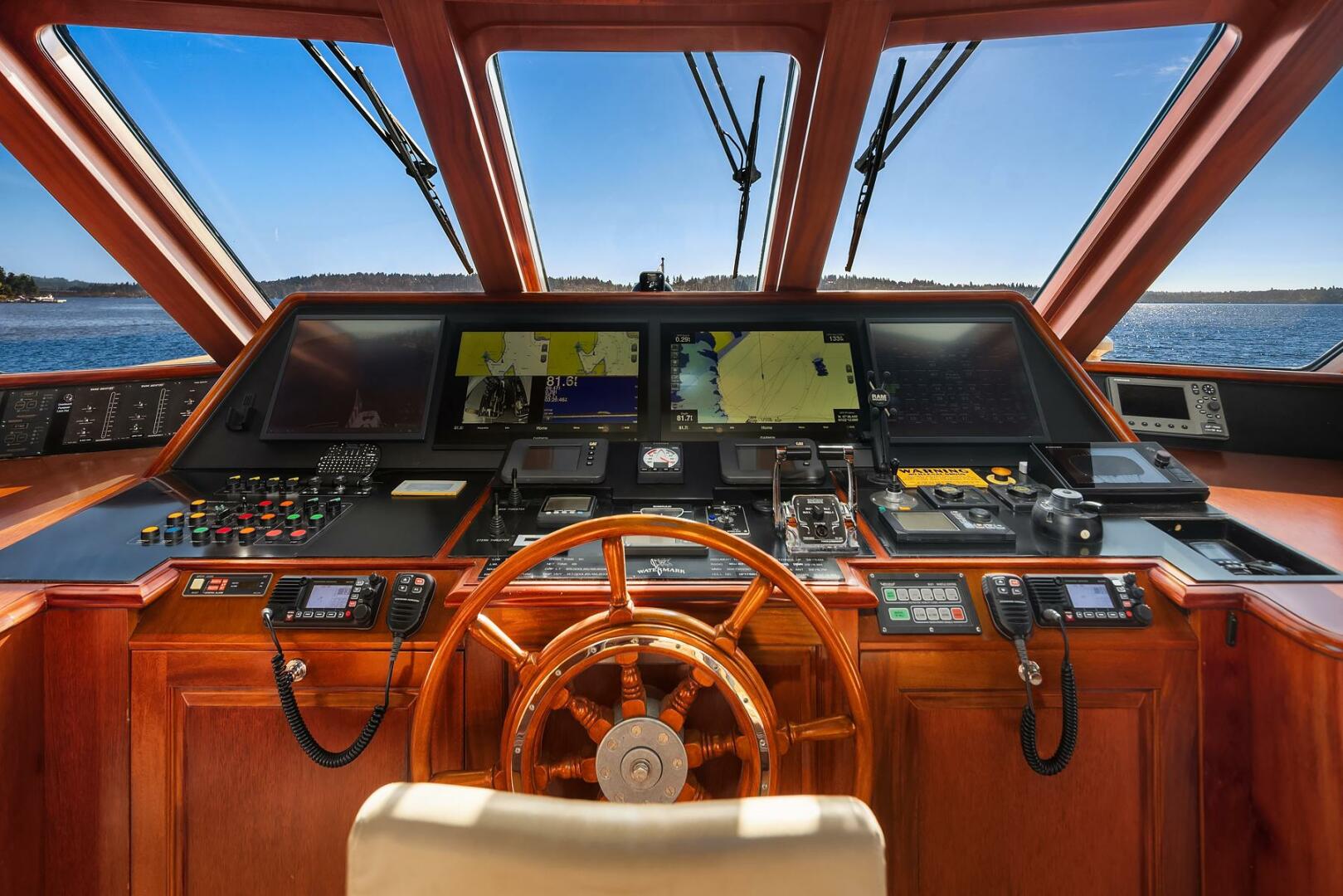 2001 Rayburn Custom Yachts Flush Deck - Image 21