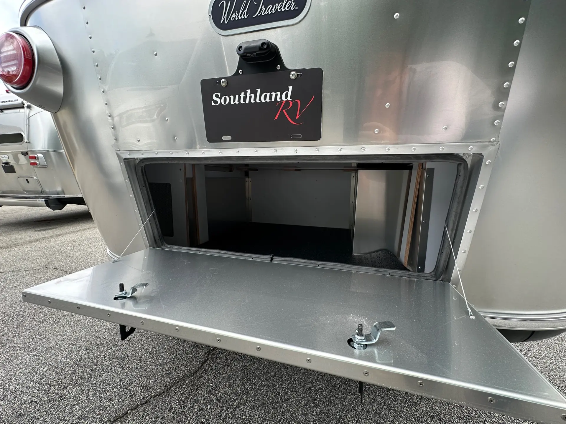 2027 Airstream World Traveler 17Rb - Image 6