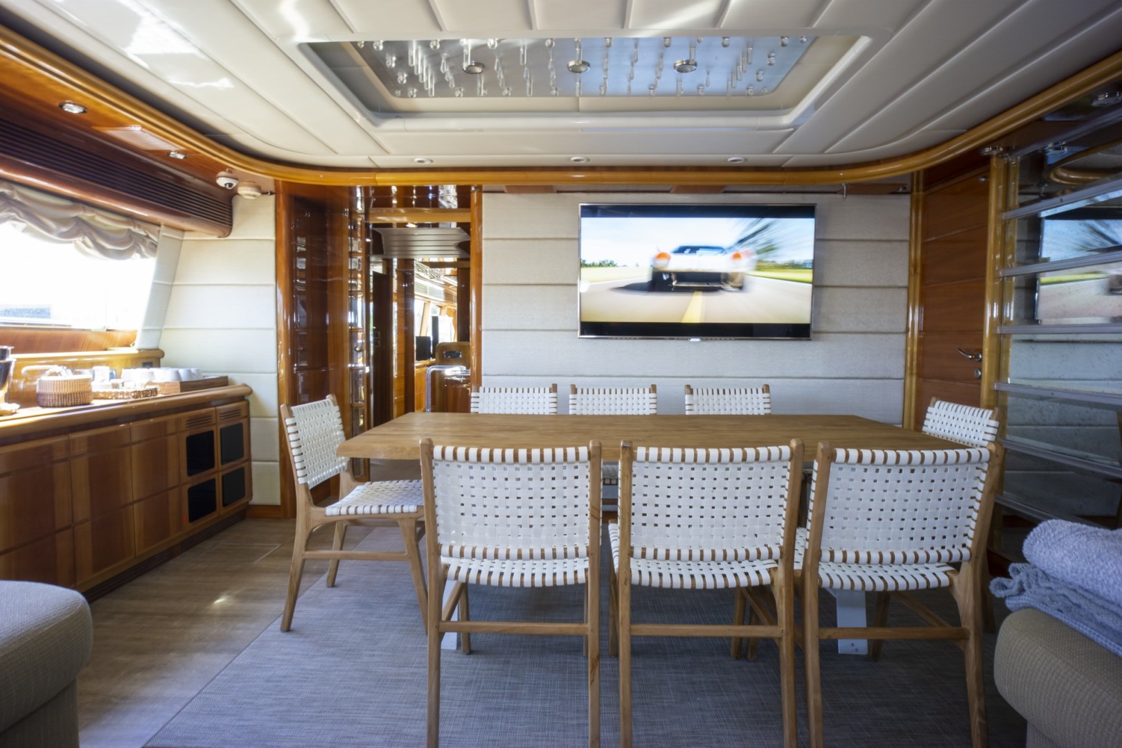 2000 Ferretti Yachts Custom Line 94 - Image 13
