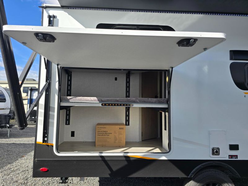 2026 Ember RV E-Series 19ETS - Image 33