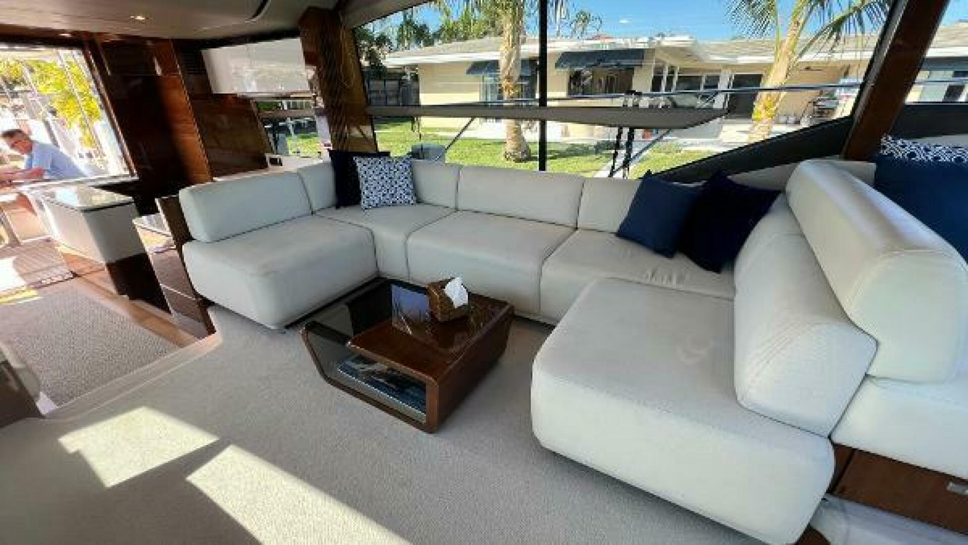 2019 Princess F62 - Image 14