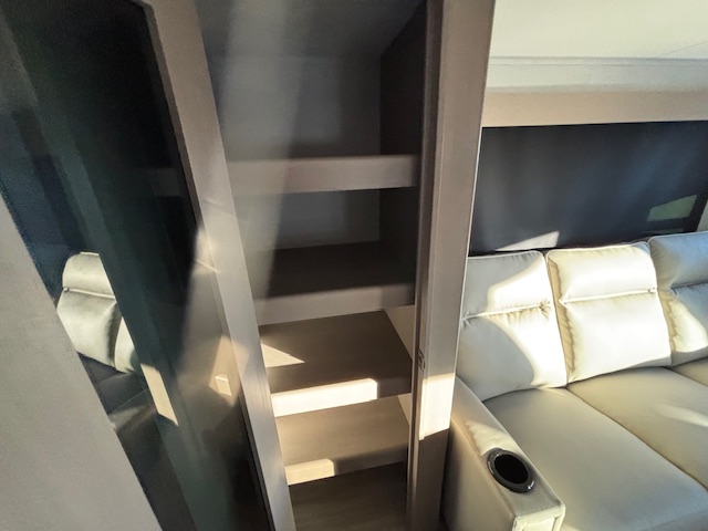 2026 Grand Design Reflection 324MBS - Image 15