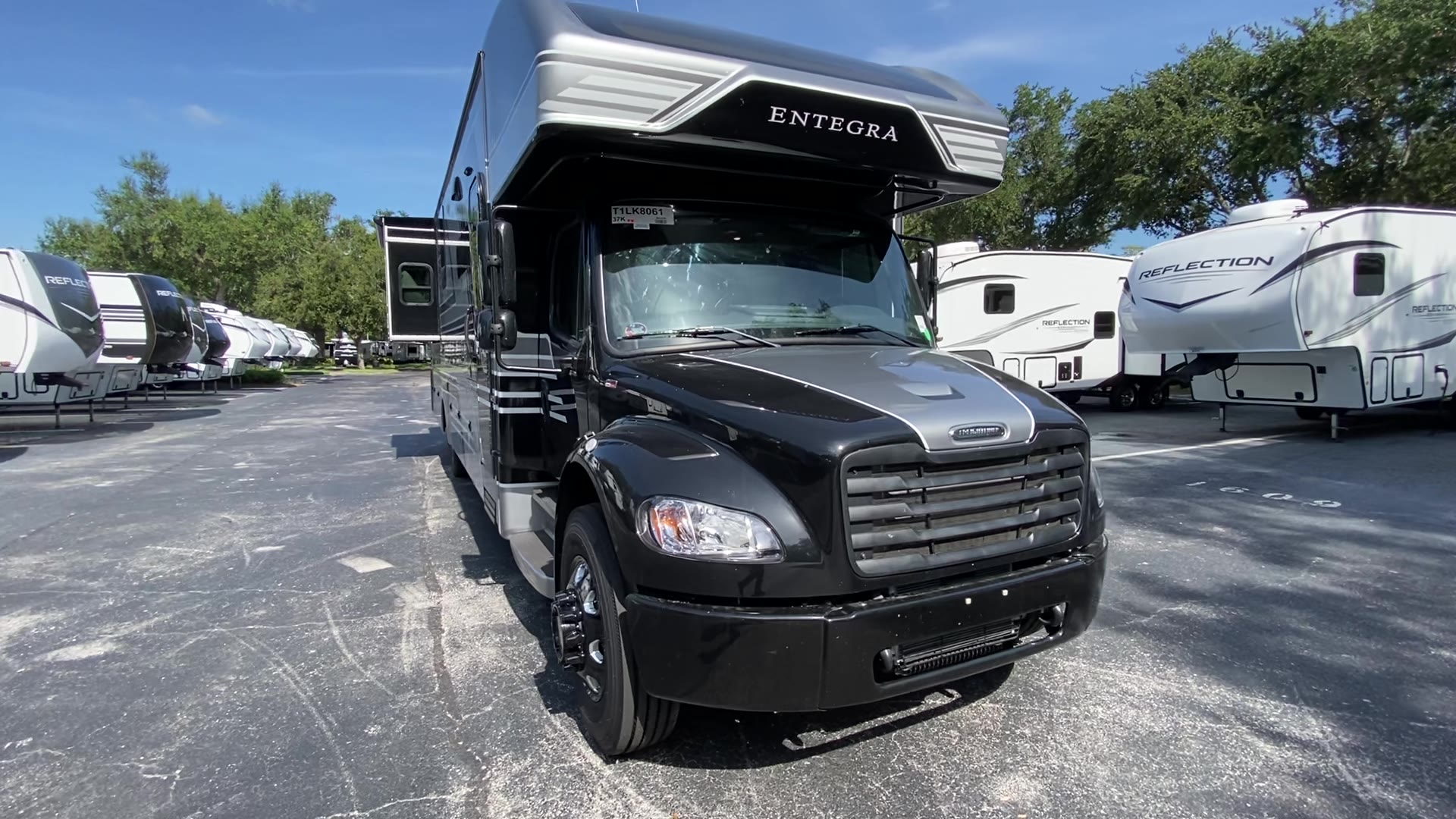 2026 Entegra Coach Accolade XL
