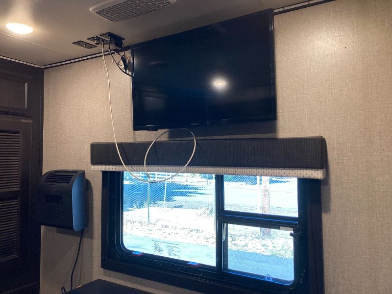 2021 Jayco Eagle 330RSTS - Image 28