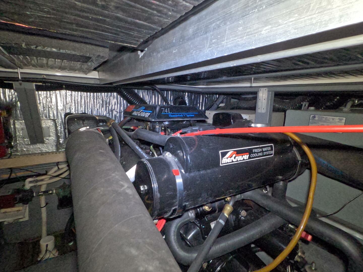 1995 Sea Ray 400 Express - Image 38