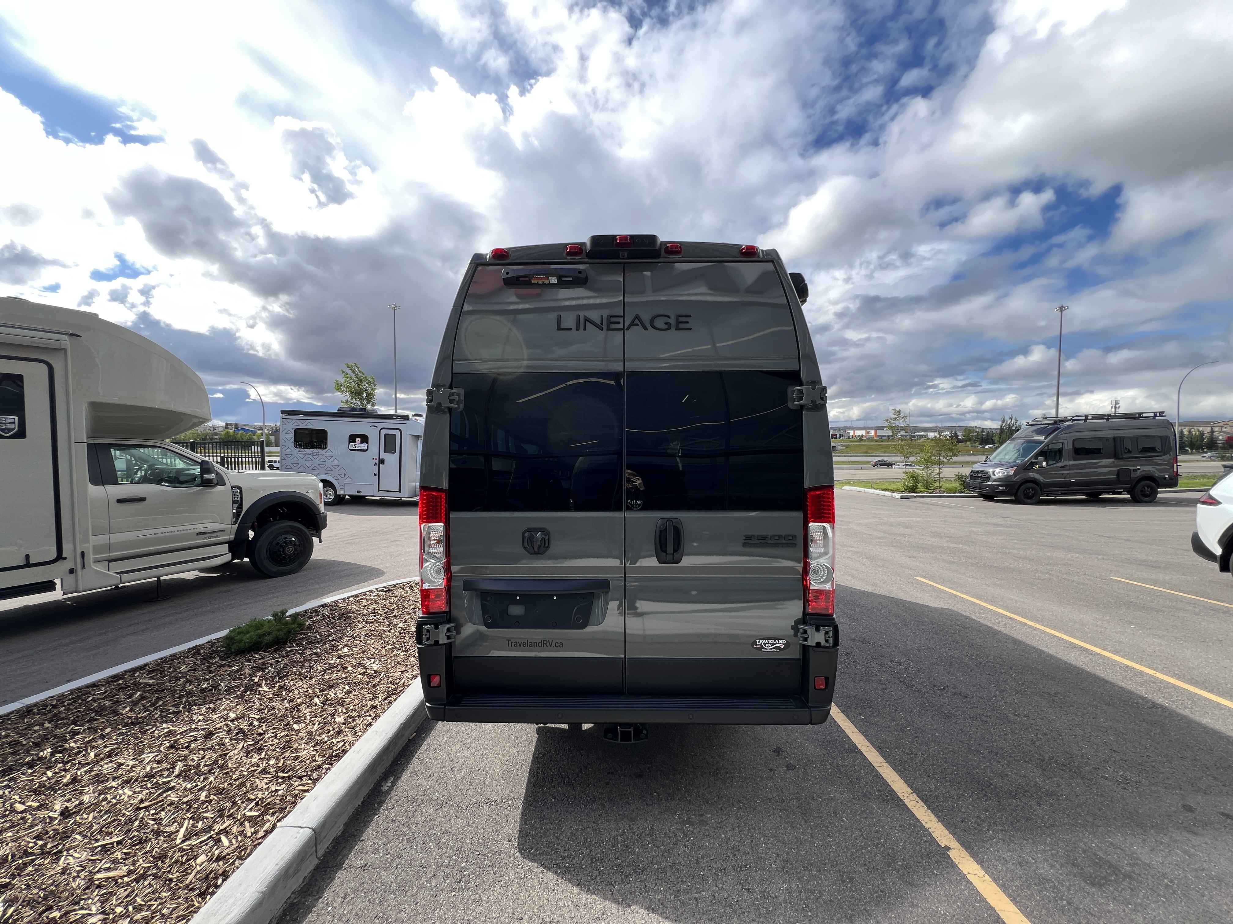 2027 Grand Design Lineage Series VP2 LVP2 - Image 9