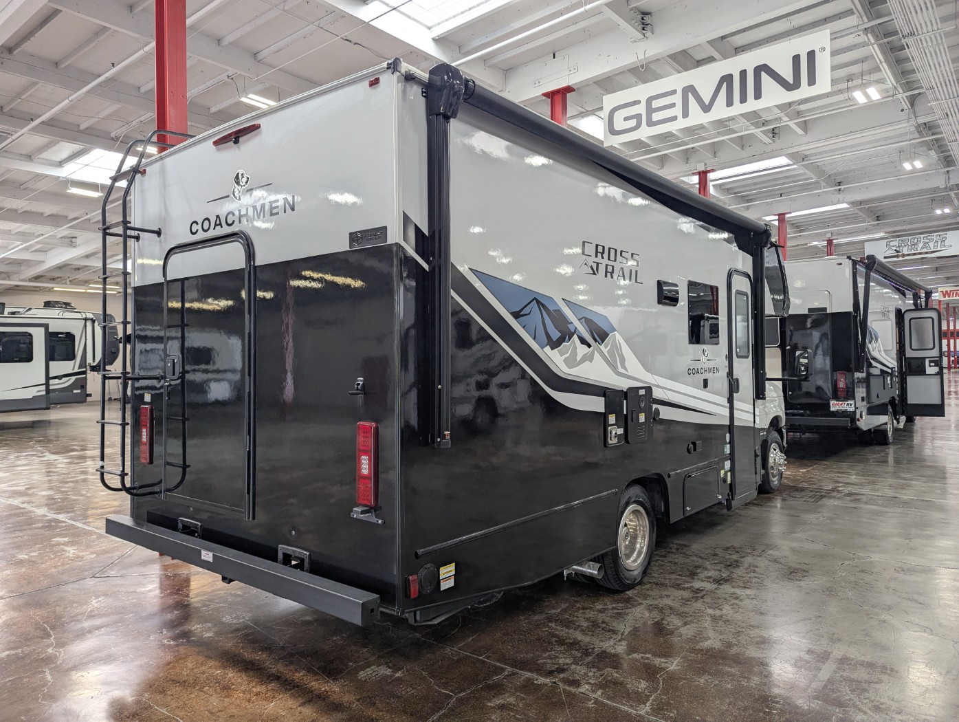 2027 Coachmen Cross Trail 22XG - Image 6