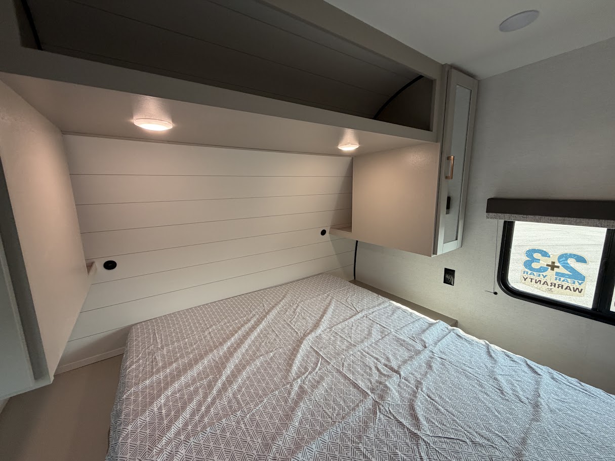 2027 Jayco Jay Flight SLX 260BH - Image 44