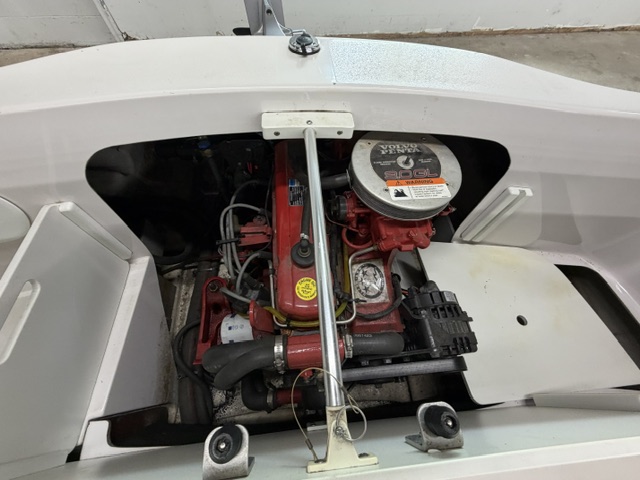 2003 FOURWINNS FREEDOM 170 - Image 26