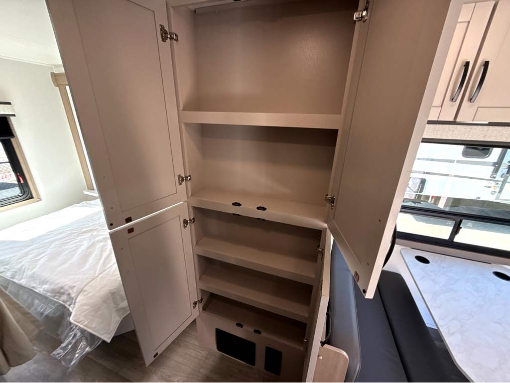 2027 JAYCO REDHAWK SE 22C - Image 20
