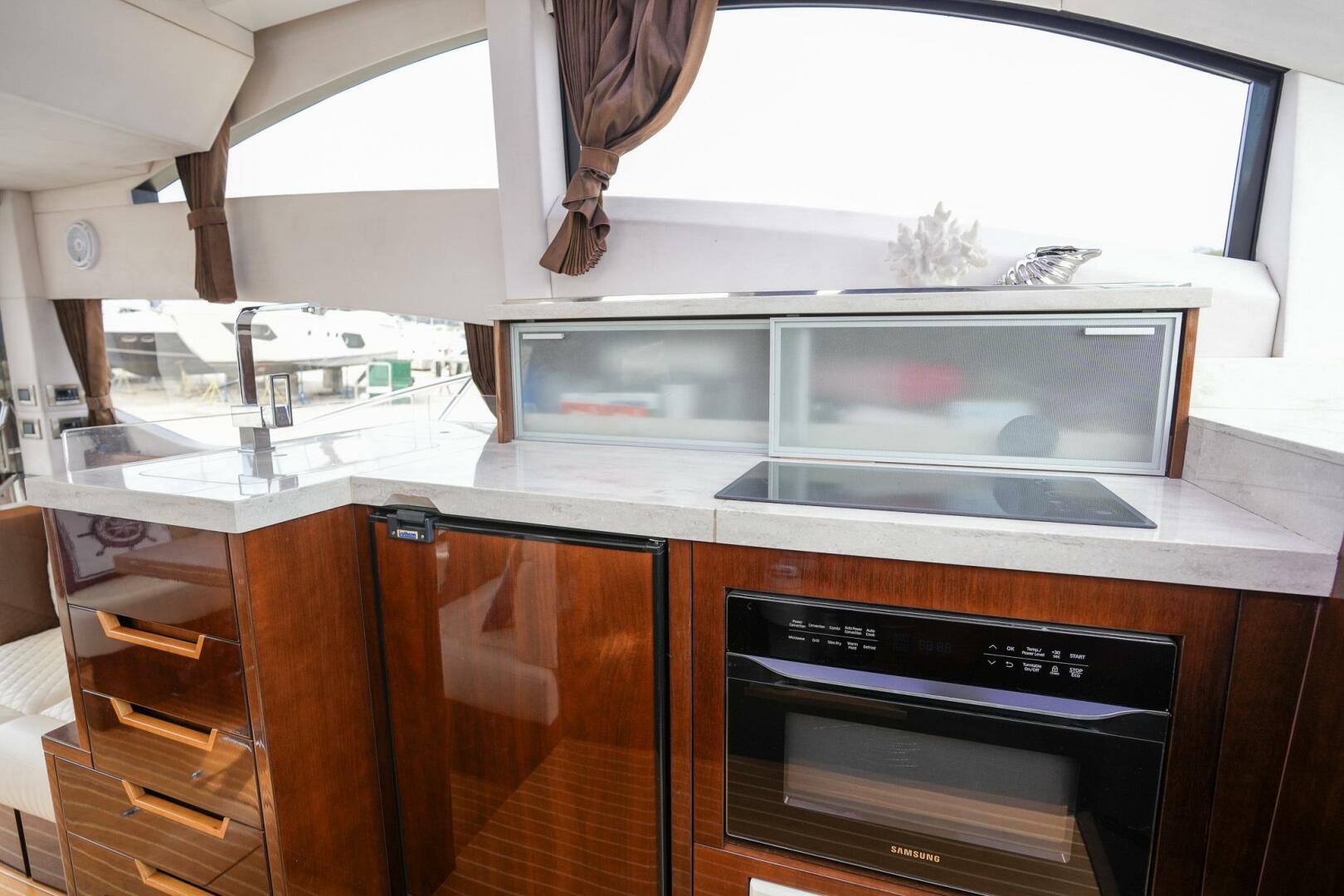 2017 Galeon 43 SKY Base - Image 18