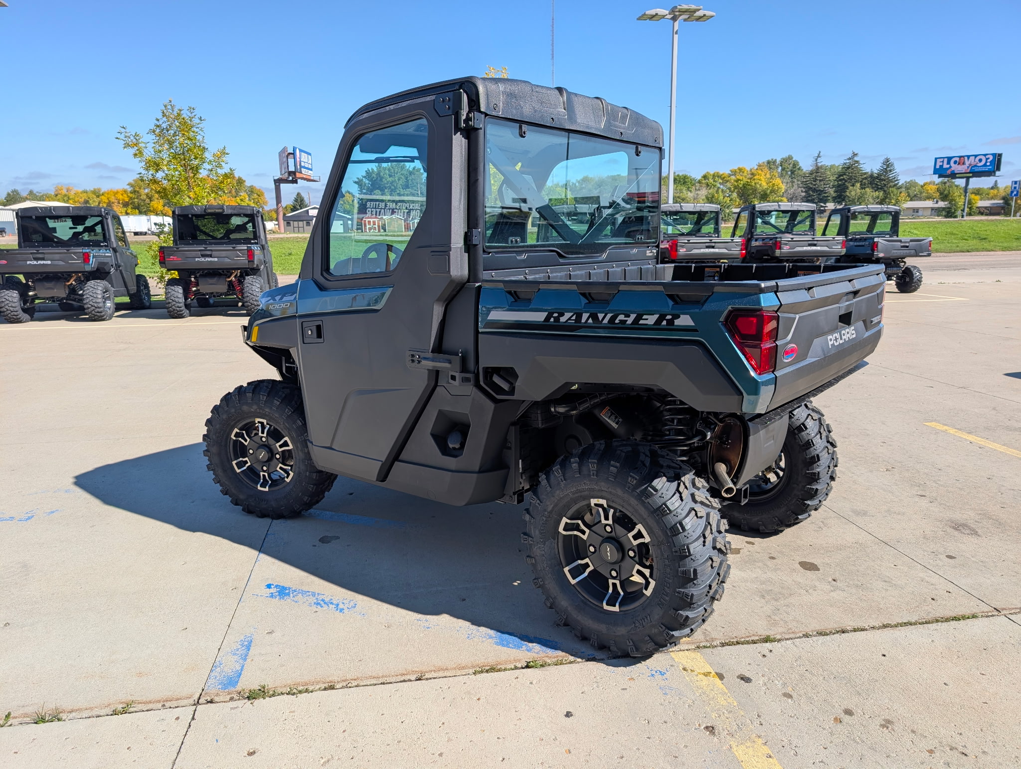 2027 Polaris Ranger XP 1000 NorthStar Premium Base - Image 4