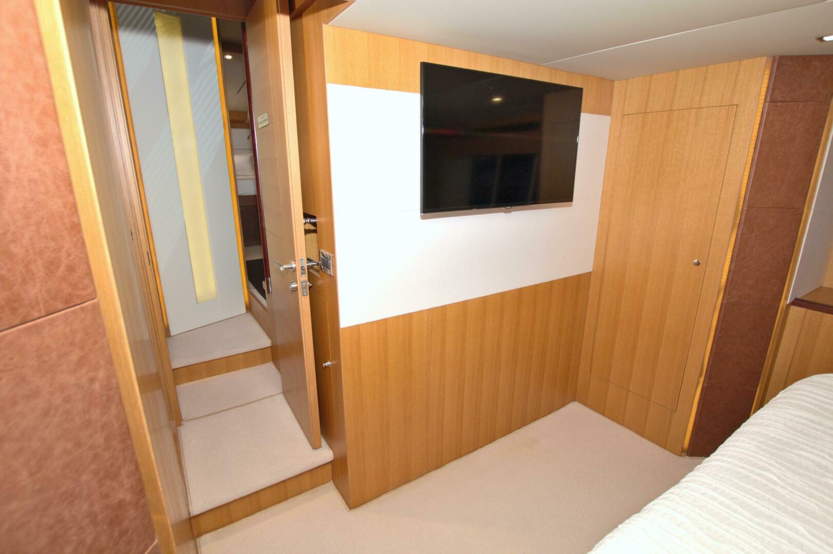 2015 Dyna Yachts 60 Pilothouse Motoryacht - Image 75