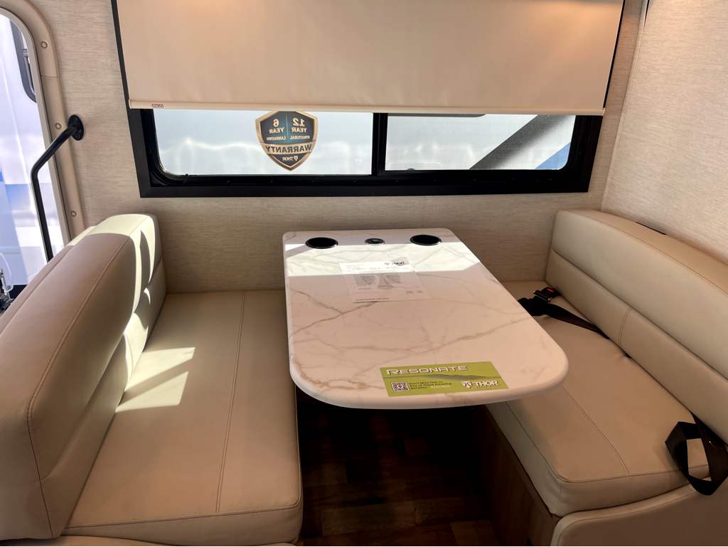 2026 THOR MOTOR COACH RESONATE 29D - Image 24