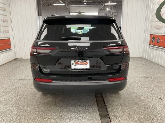 2026 Jeep Grand-Cherokee-L Laredo Altitude 4x4 - Image 8