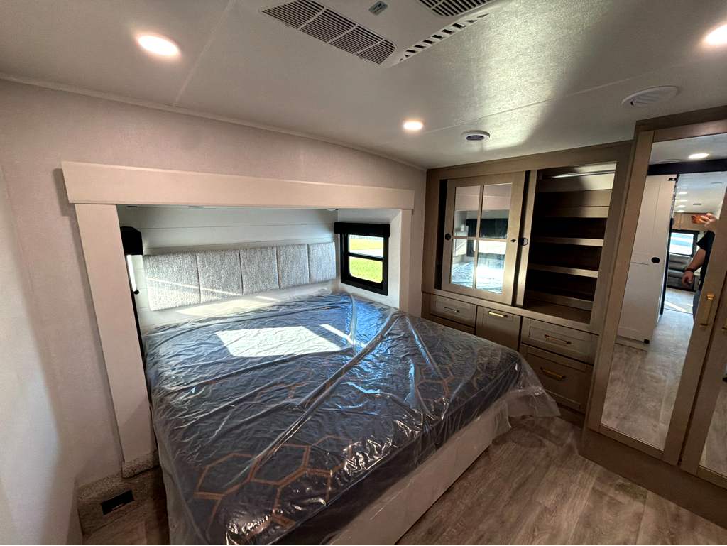2027 JAYCO EAGLE 355MBQS - Image 26