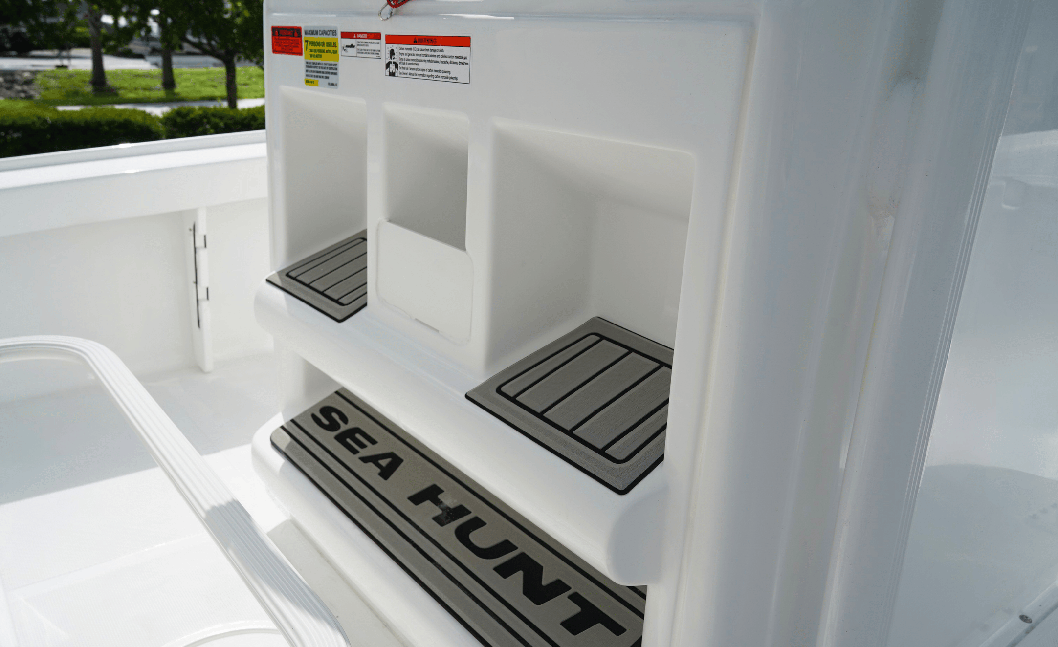 2027 SEA HUNT BX 22BR - Image 35